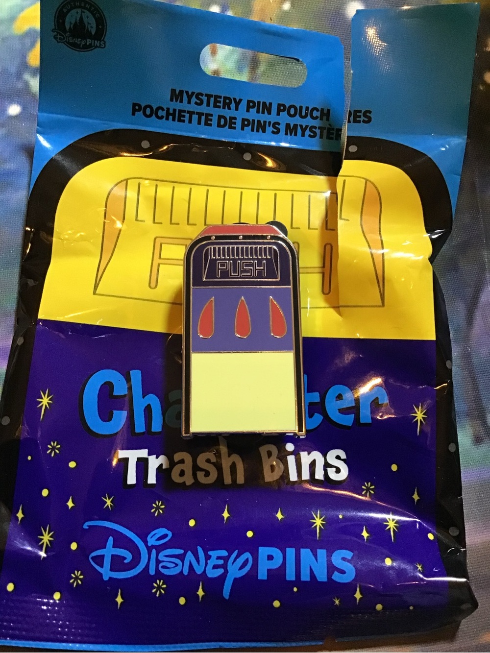 2025 disney parks character trash bins mystery pin Snow White
